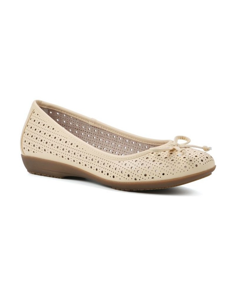 Women's Cheryl Ballet Flats Yellow $35.19 Shoes