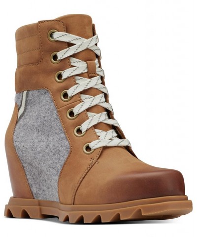 Women's Joan of Artic Wedge III Lexie Lug Sole Boots Brown $39.87 Shoes