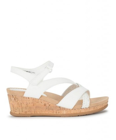 Women's Farah Casual Almond Toe Wedge Sandal White $45.39 Shoes