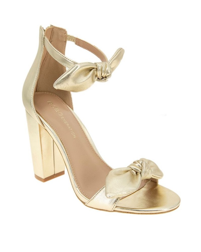 Women's Batani Block Heel Sandal Ivory/Cream $35.70 Shoes